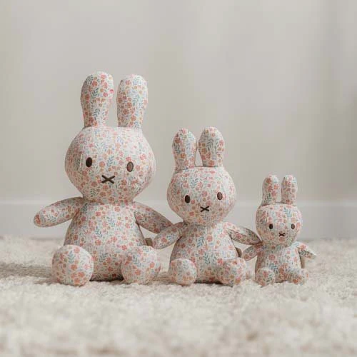 nijntje knuffel all-over print 15 cm - Roze - Lucky Blossom - Image 4